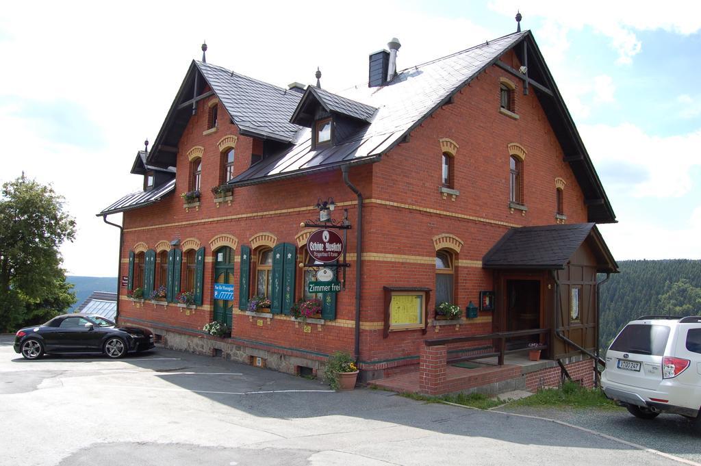 Berggasthaus & Pension Schoene Aussicht Klingenthal Exterior foto