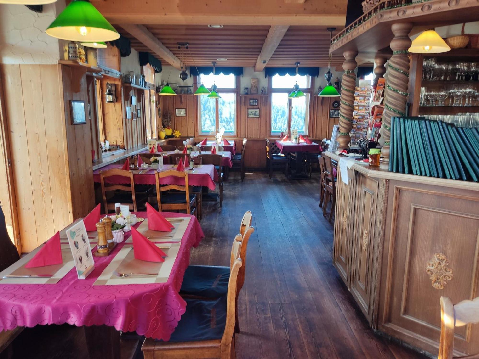 Berggasthaus & Pension Schoene Aussicht Klingenthal Exterior foto